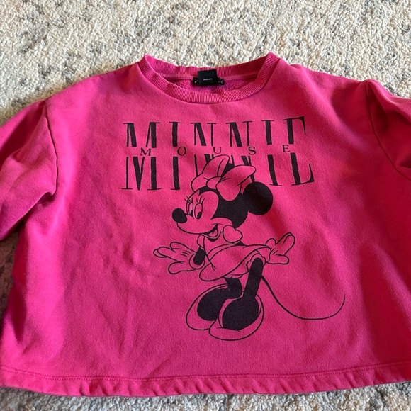 ❤️ ZARA Disney Minnie Mouse pink crop sweater ❤️ - Picture 1 of 3